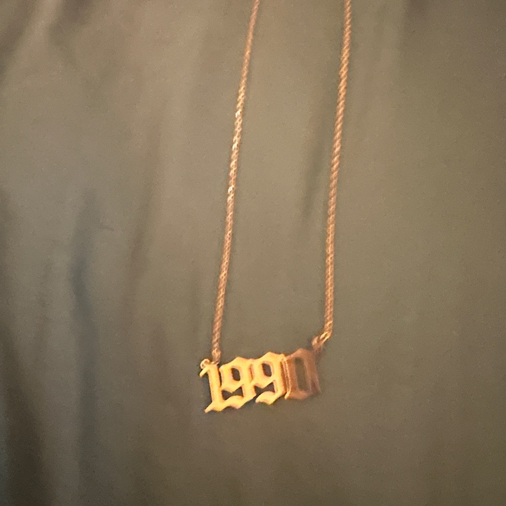Gold 1990 Pendant Necklace